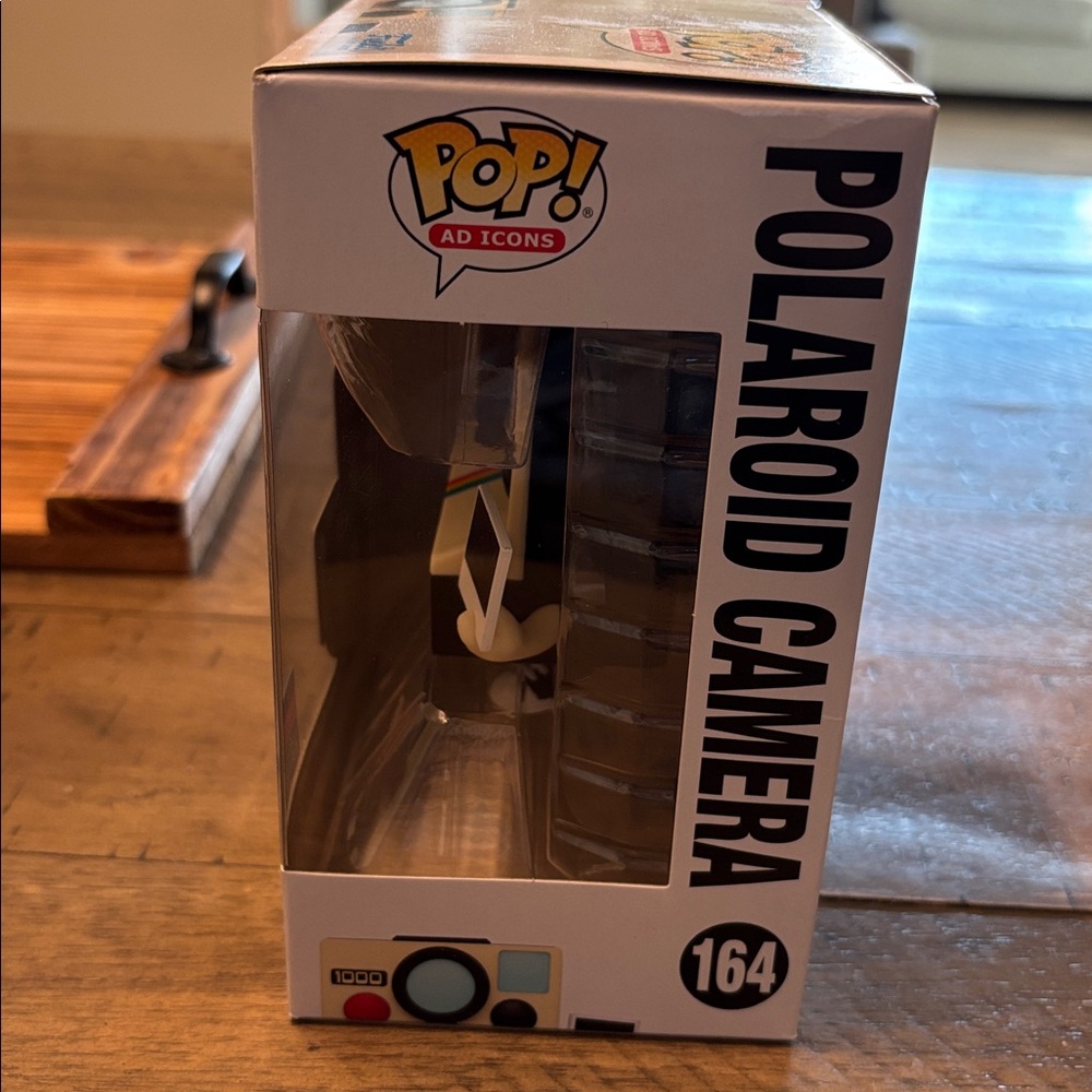 Funko pop Polaroid Camera 164 - Picture 7 of 9